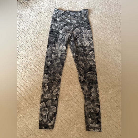 Elation Textured Leggings Athleta - Picture 1 of 5